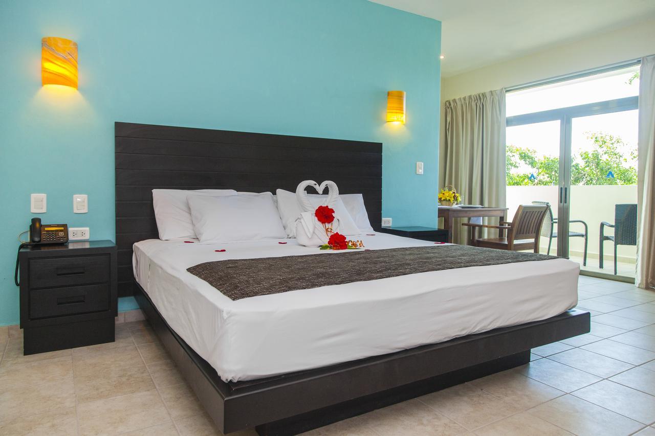Angelo'S Hotel Плая дел Кармен Екстериор снимка
