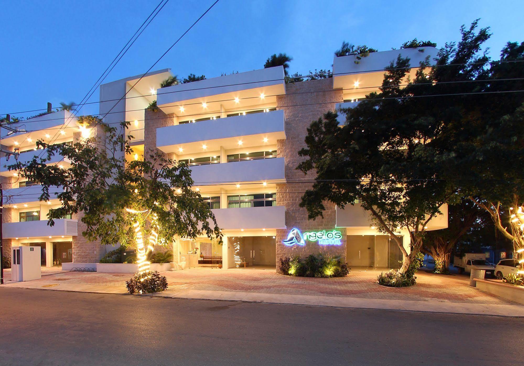 Angelo'S Hotel Плая дел Кармен Екстериор снимка